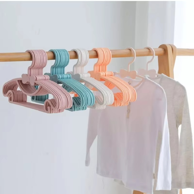 Lot de 10 cintres portables en - Baby Clothing Display avis et prix